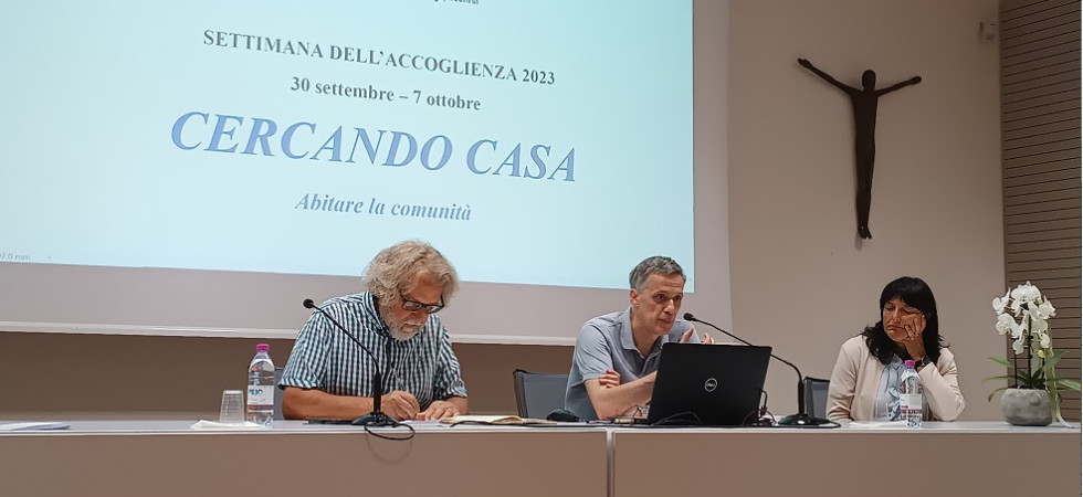 "Non solo gli ultimi in difficoltà, anche chi un lavoro ce l’ha non riesce a pagare l’affitto"